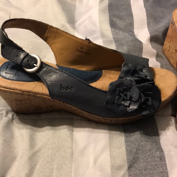 ➡️ Bundle & Save! NWOT Worn Once BOC Wedges - Picture 2 of 3